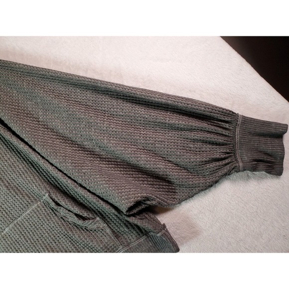 We The Free Sweater Womens Medium Olive Long Sleeve Round Neck Pockets Pullover - Picture 5 of 10